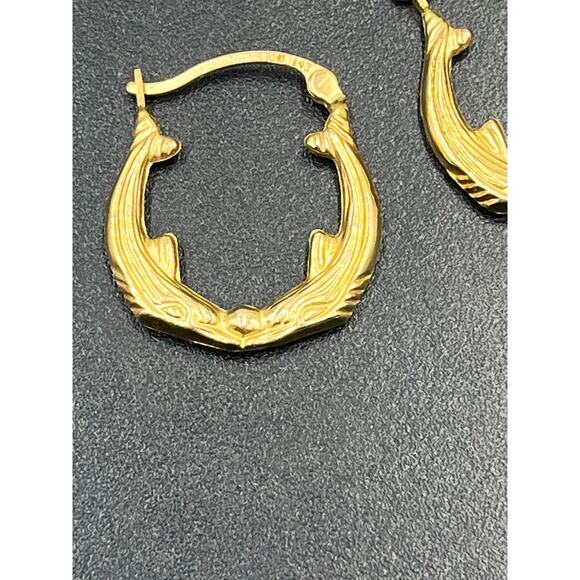 DN 14K Yellow Gold Vintage Kissing Fish Whale Hoop Earrings 1.44 grams - Picture 10 of 12